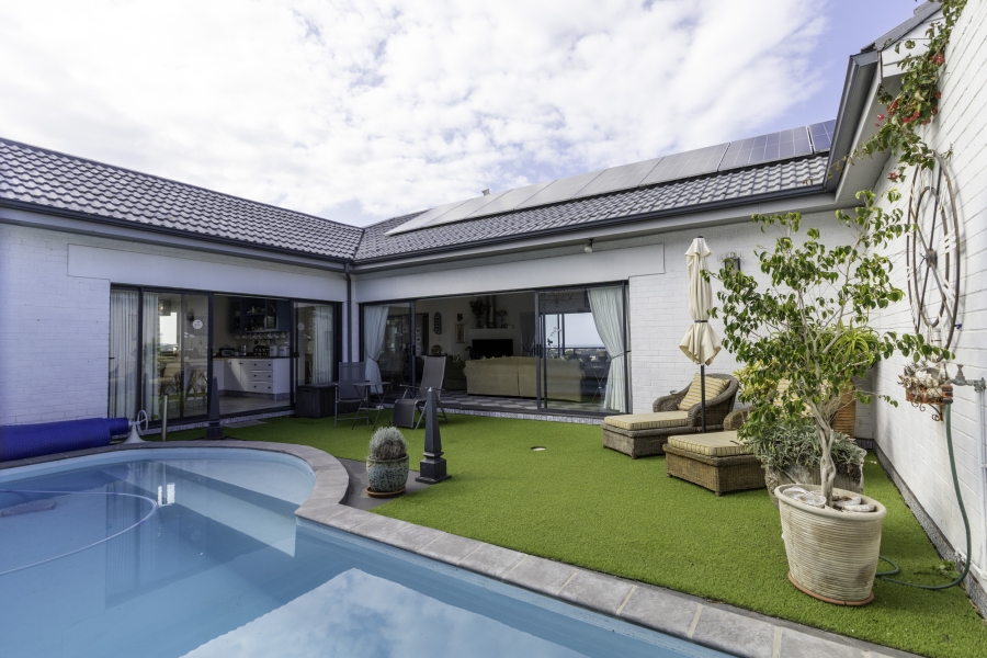 4 Bedroom Property for Sale in Forest Downs Eastern Cape